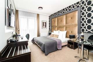 Отель Hotel Luxor Люблин Улучшенный двухместный номер с 1 кроватью-7