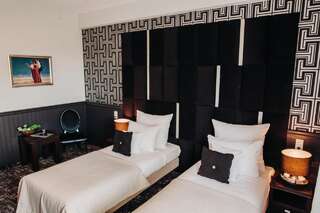 Отель Hotel Luxor Люблин Двухместный номер с 2 отдельными кроватями-3